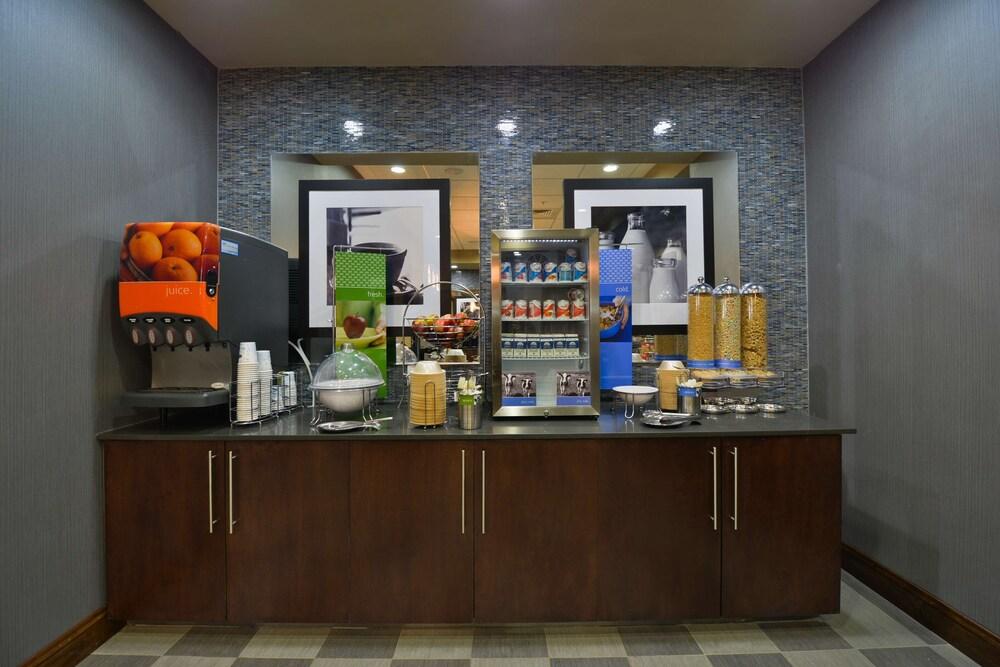 Hampton Inn & Suites Columbia/Southeast-Fort Jackson Eksteriør billede