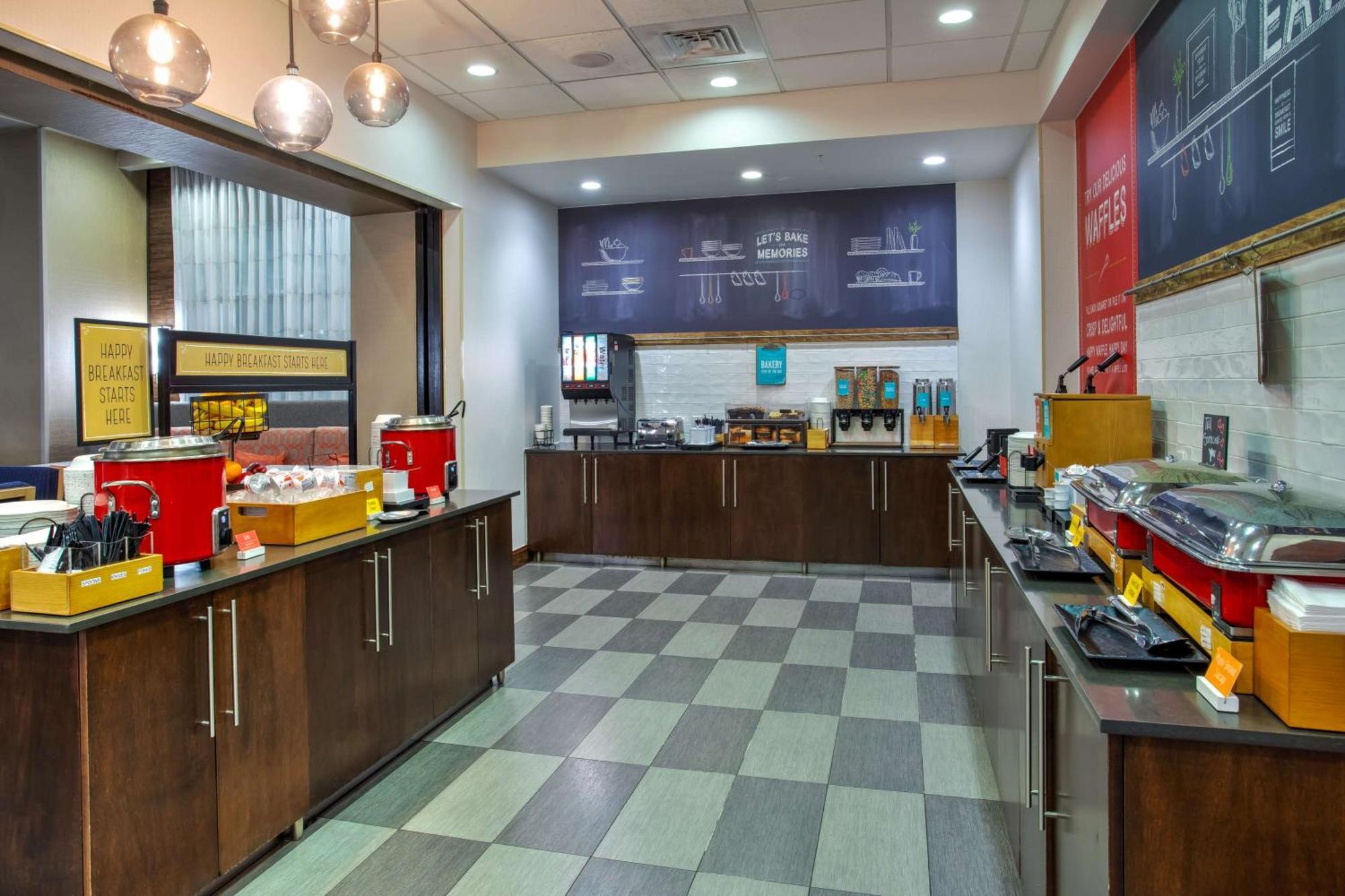 Hampton Inn & Suites Columbia/Southeast-Fort Jackson Eksteriør billede